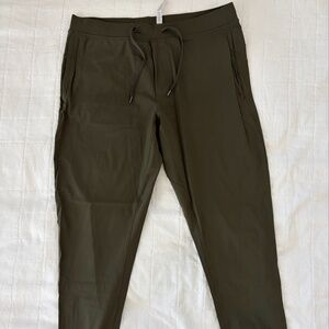 CRZ Yoga Men's Olive Green Jogger